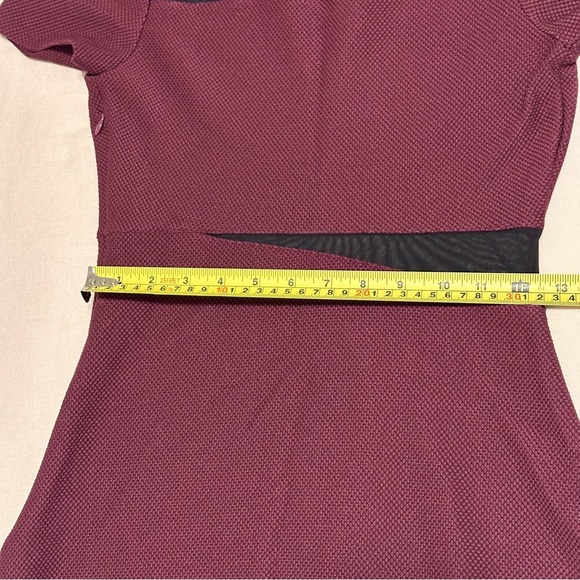 Express Mini Dress bandage size small/medium burgundy and black mesh cutouts - Picture 9 of 10